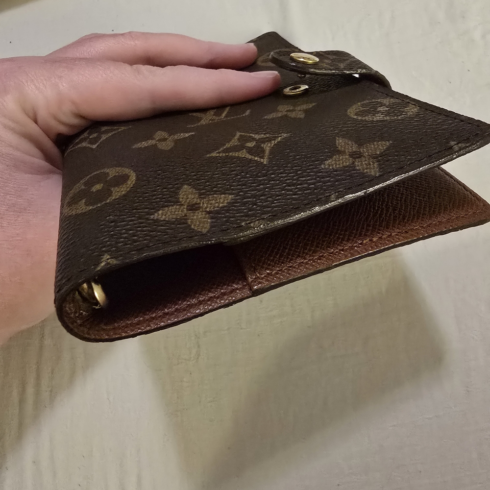 Louis Vuitton Monogram Agenda - Picture 7 of 17
